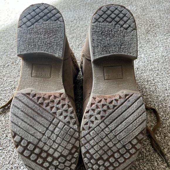 Super cute Lukees  boots by Muk Luks - Picture 2 of 7